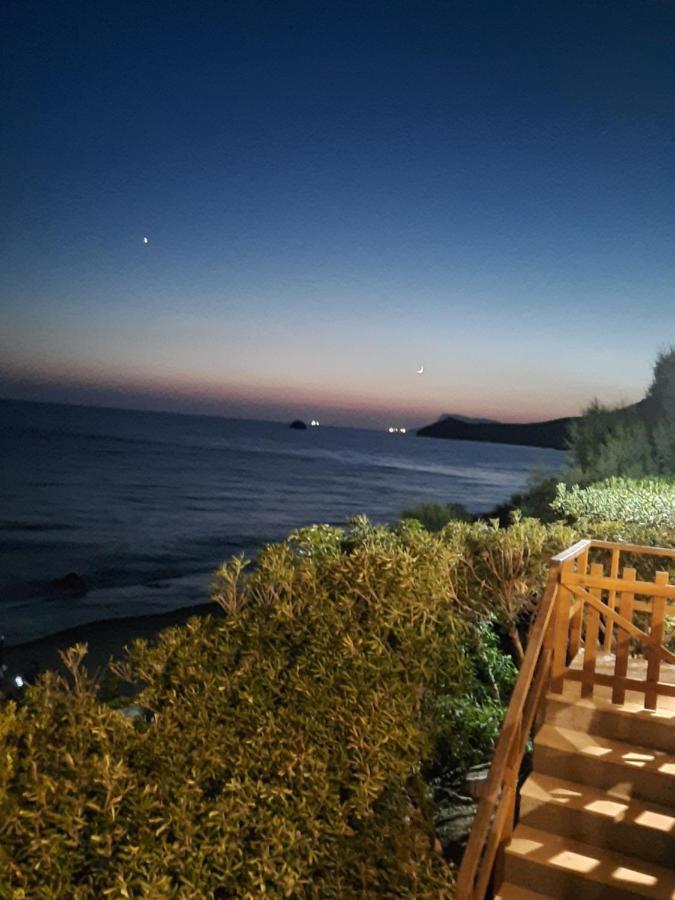 Voula Beach Léntas Exteriör bild
